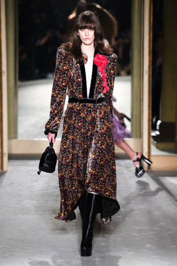 Fotoservizio/FW 20-21/WOMEN/SFILATA/PHILOSOPHY DI LORENZO SERAFINI/DP2/6