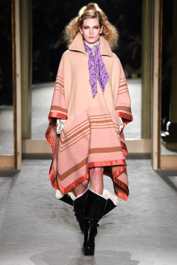 Fotoservizio/FW 20-21/WOMEN/SFILATA/PHILOSOPHY DI LORENZO SERAFINI/DP2/6