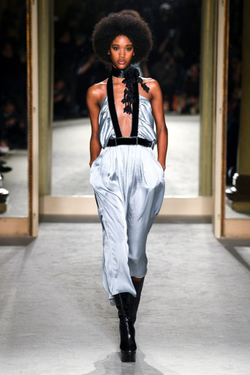 Fotoservizio/FW 20-21/WOMEN/SFILATA/PHILOSOPHY DI LORENZO SERAFINI/DP2/4