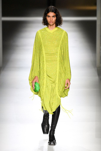 Fotoservizio/FW 20-21/WOMEN/SFILATA/BOTTEGA VENETA/DP2/4
