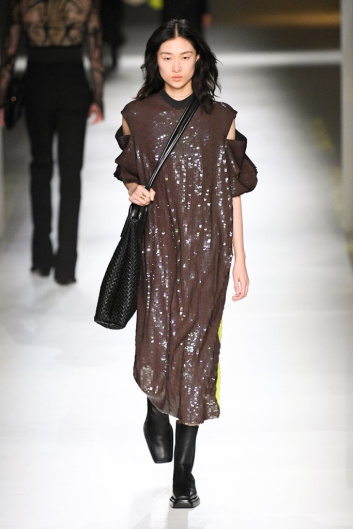 Fotoservizio/FW 20-21/WOMEN/SFILATA/BOTTEGA VENETA/DP2/8