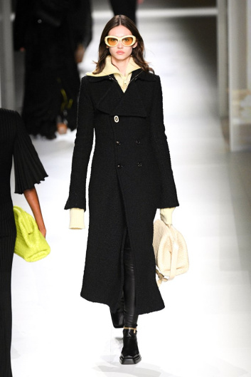 Fotoservizio/FW 20-21/WOMEN/SFILATA/BOTTEGA VENETA/DP2/12