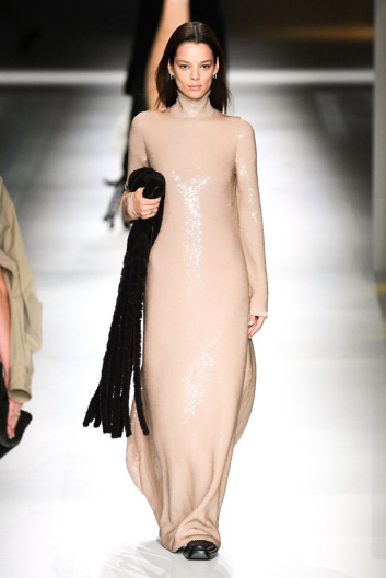 Fotoservizio/FW 20-21/WOMEN/SFILATA/BOTTEGA VENETA/DP2/13