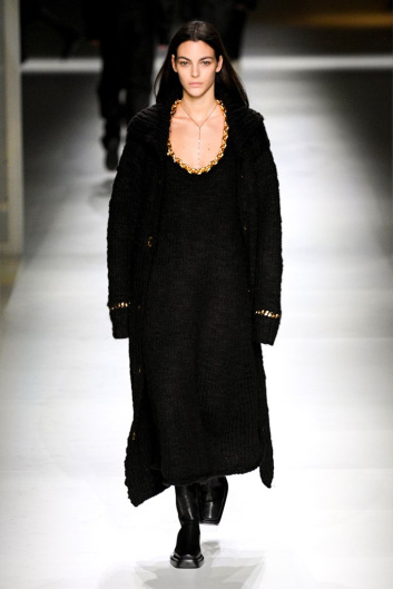 Fotoservizio/FW 20-21/WOMEN/SFILATA/BOTTEGA VENETA/DP2/10