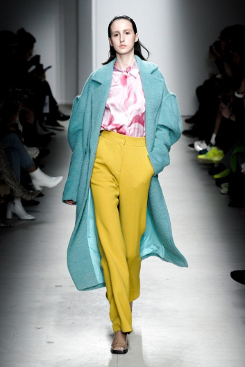 Fotoservizio/FW 20-21/WOMEN/SFILATA/ANNAKIKI/DP2/1