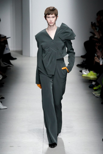 Fotoservizio/FW 20-21/WOMEN/SFILATA/ANNAKIKI/DP2/8