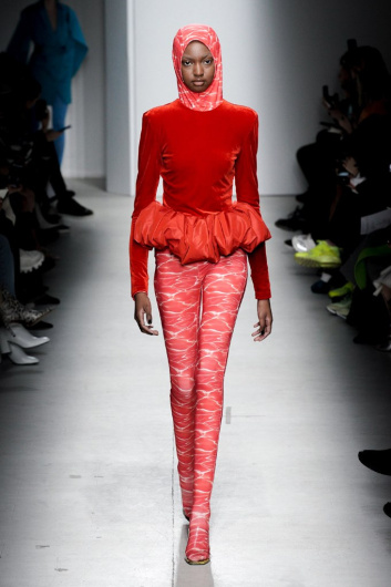 Fotoservizio/FW 20-21/WOMEN/SFILATA/ANNAKIKI/DP2/2