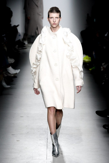 Fotoservizio/FW 20-21/WOMEN/SFILATA/ANNAKIKI/DP2/11