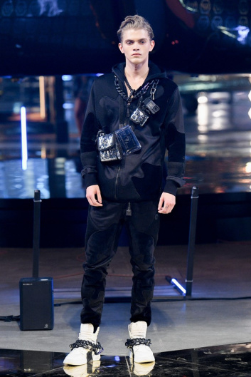 Fotoservizio/FW 20-21/WOMEN/SFILATA/PHILIPP PLEIN/DP2/14