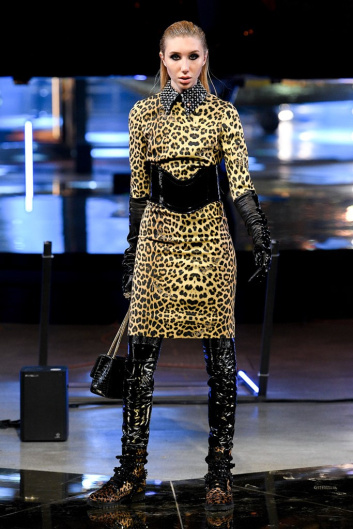 Fotoservizio/FW 20-21/WOMEN/SFILATA/PHILIPP PLEIN/DP2/8
