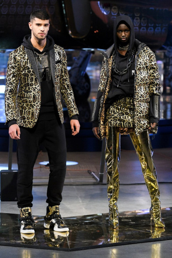 Fotoservizio/FW 20-21/WOMEN/SFILATA/PHILIPP PLEIN/DP2/4