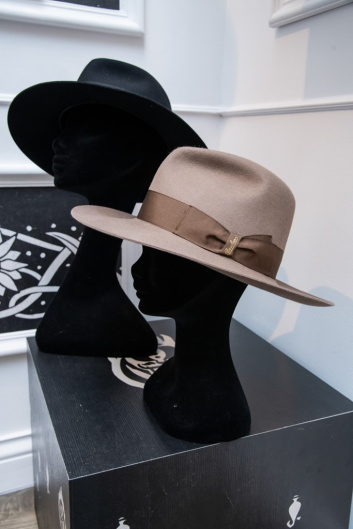 Fotoservizio/FW 20-21/WOMEN/PRESENTAZIONE/BORSALINO/DP2/17