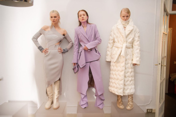 Fotoservizio/FW 20-21/WOMEN/PRESENTAZIONE/SSHEENA/DP2/34