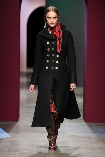 Fotoservizio/FW 20-21/WOMEN/SFILATA/PORTS 1961/DP2/8
