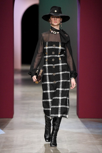 Fotoservizio/FW 20-21/WOMEN/SFILATA/PORTS 1961/DP2/5