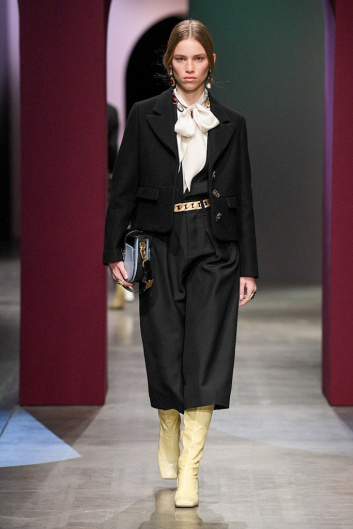 Fotoservizio/FW 20-21/WOMEN/SFILATA/PORTS 1961/DP2/3