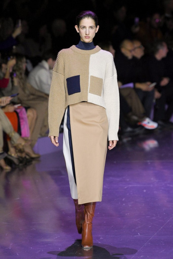 Fotoservizio/FW 20-21/WOMEN/SFILATA/BOSS/DP2/0
