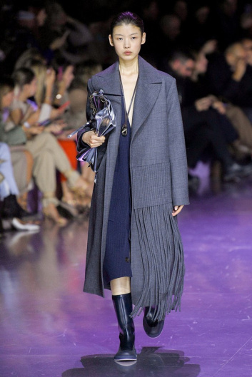 Fotoservizio/FW 20-21/WOMEN/SFILATA/BOSS/DP2/45