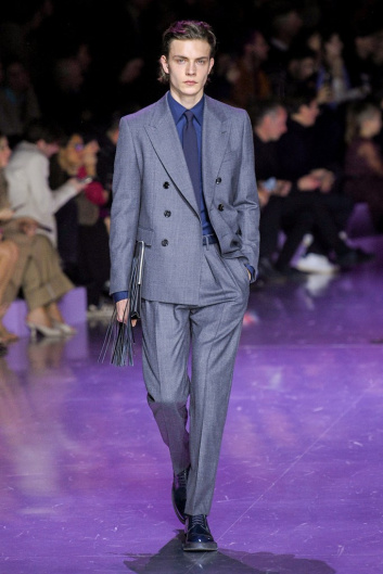 Fotoservizio/FW 20-21/WOMEN/SFILATA/BOSS/DP2/51
