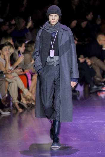 Fotoservizio/FW 20-21/WOMEN/SFILATA/BOSS/DP2/48