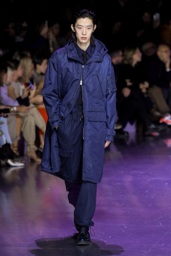 Fotoservizio/FW 20-21/WOMEN/SFILATA/BOSS/DP2/60