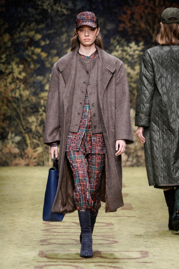Fotoservizio/FW 20-21/WOMEN/SFILATA/LAURA BIAGIOTTI/DP2/4