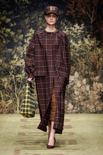 Fotoservizio/FW 20-21/WOMEN/SFILATA/LAURA BIAGIOTTI/DP2/7