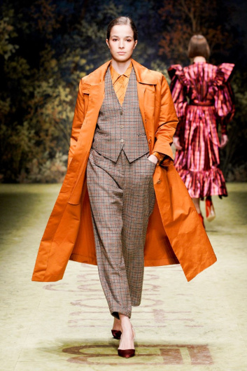 Fotoservizio/FW 20-21/WOMEN/SFILATA/LAURA BIAGIOTTI/DP2/10