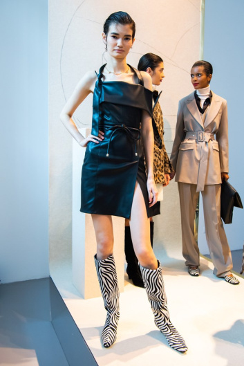 Fotoservizio/FW 20-21/WOMEN/PRESENTAZIONE/BEATRICE B/DP2/9