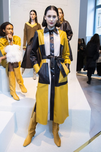 Fotoservizio/FW 20-21/WOMEN/PRESENTAZIONE/BEATRICE B/DP2/24