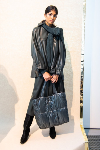 Fotoservizio/FW 20-21/WOMEN/PRESENTAZIONE/BEATRICE B/DP2/28
