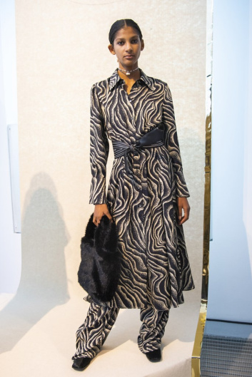 Fotoservizio/FW 20-21/WOMEN/PRESENTAZIONE/BEATRICE B/DP2/4