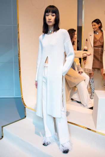 Fotoservizio/FW 20-21/WOMEN/PRESENTAZIONE/BEATRICE B/DP2/9