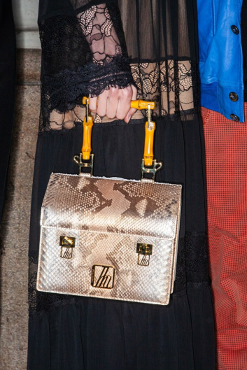 Fotoservizio/FW 20-21/WOMEN/PRESENTAZIONE/HUSSAIN HARBA/DP2/2