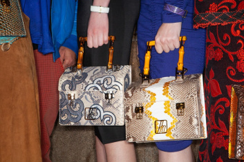 Fotoservizio/FW 20-21/WOMEN/PRESENTAZIONE/HUSSAIN HARBA/DP2/26