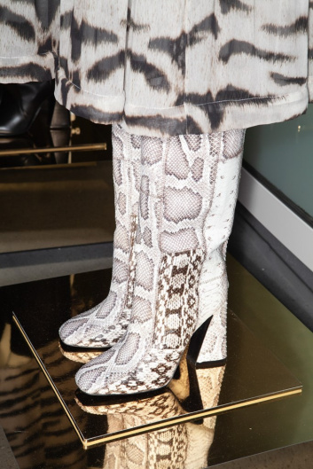 Fotoservizio/FW 20-21/WOMEN/PRESENTAZIONE/ROBERTO CAVALLI/DP2/43