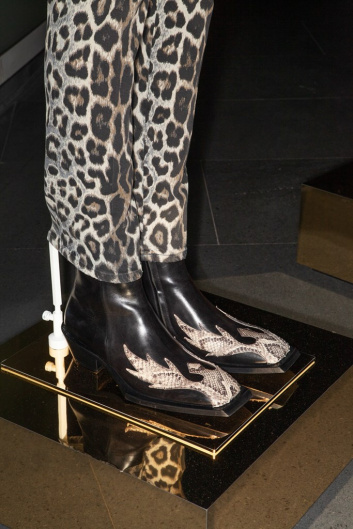 Fotoservizio/FW 20-21/WOMEN/PRESENTAZIONE/ROBERTO CAVALLI/DP2/57