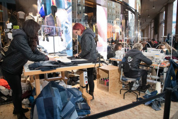 Fotoservizio/FW 20-21/WOMEN/EVENTO/DIESEL/DP2/24