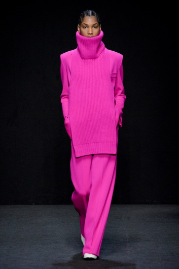 Fotoservizio/FW 20-21/WOMEN/SFILATA/SIMONA MARZIALI - MRZ/DP2/4