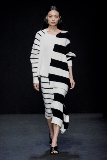 Fotoservizio/FW 20-21/WOMEN/SFILATA/SIMONA MARZIALI - MRZ/DP2/7
