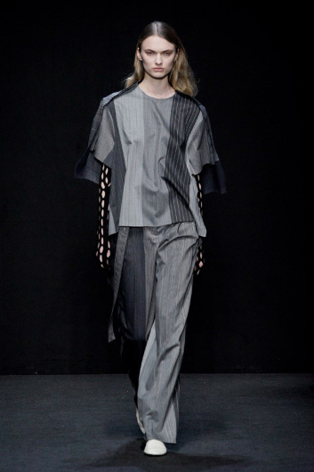 Fotoservizio/FW 20-21/WOMEN/SFILATA/SIMONA MARZIALI - MRZ/DP2/4