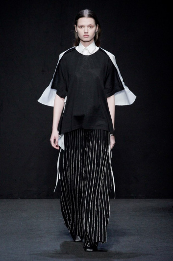 Fotoservizio/FW 20-21/WOMEN/SFILATA/SIMONA MARZIALI - MRZ/DP2/8
