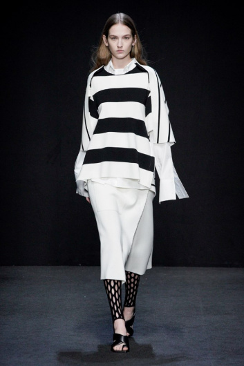 Fotoservizio/FW 20-21/WOMEN/SFILATA/SIMONA MARZIALI - MRZ/DP2/3