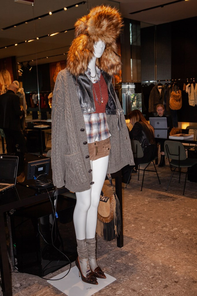Fotoservizio/FW 20-21/WOMEN/APPUNTAMENTO/DSQUARED2/DP2/5