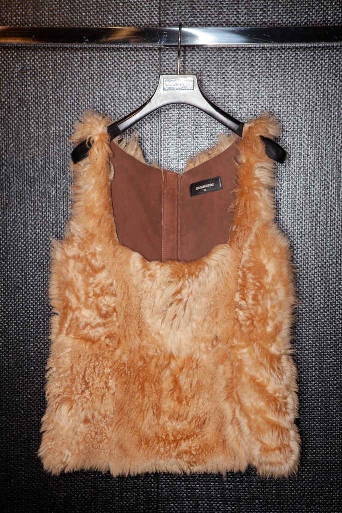 Fotoservizio/FW 20-21/WOMEN/APPUNTAMENTO/DSQUARED2/DP2/18