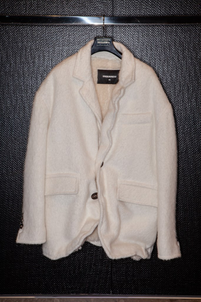Fotoservizio/FW 20-21/WOMEN/APPUNTAMENTO/DSQUARED2/DP2/40