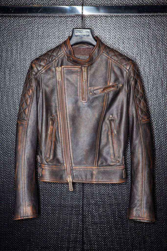 Fotoservizio/FW 20-21/WOMEN/APPUNTAMENTO/DSQUARED2/DP2/41