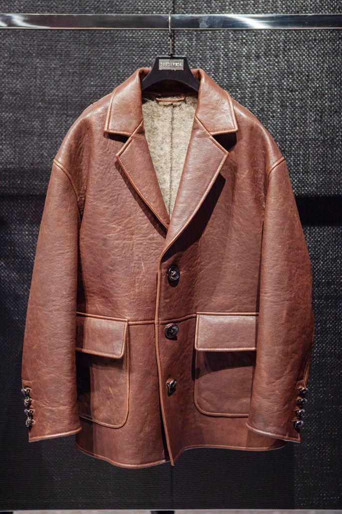 Fotoservizio/FW 20-21/WOMEN/APPUNTAMENTO/DSQUARED2/DP2/60