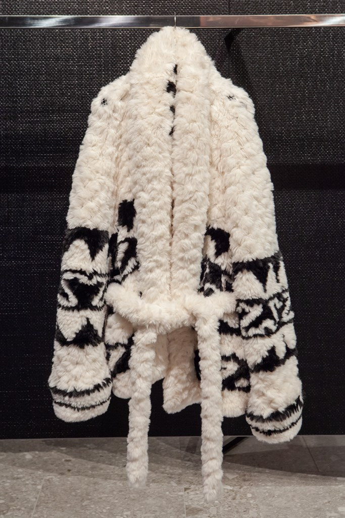 Fotoservizio/FW 20-21/WOMEN/APPUNTAMENTO/DSQUARED2/DP2/63