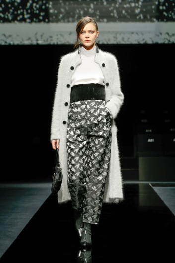 Fotoservizio/FW 20-21/WOMEN/SFILATA/GIORGIO ARMANI/DP2/22